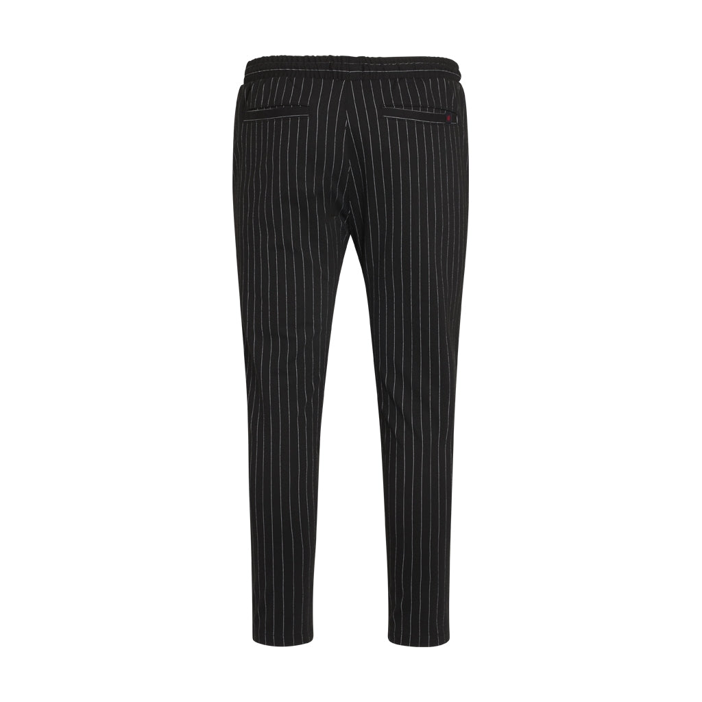 Denim project PONTE ELASTIC PANTS CROPPED Pants 027 Black White pin